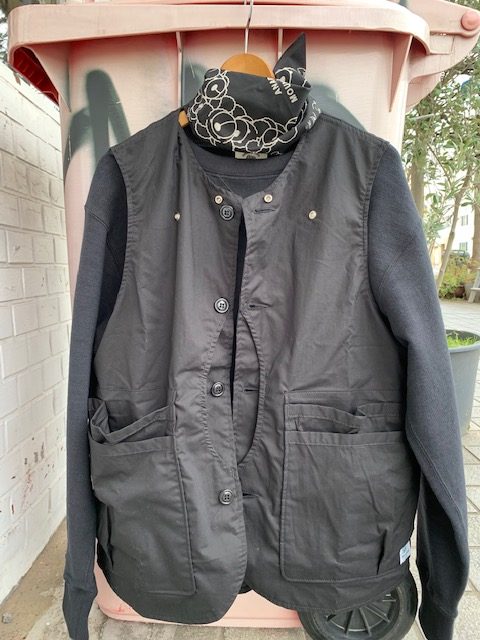 SASSAFRAS: whole hole vest / black – ETERNAL【エターナル】